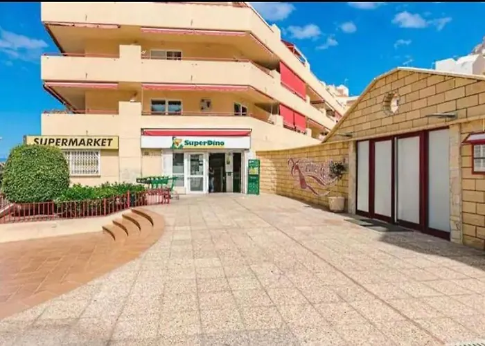 Near The Ocean In Puerto Santiago * פוארטו דה סנטיאגו